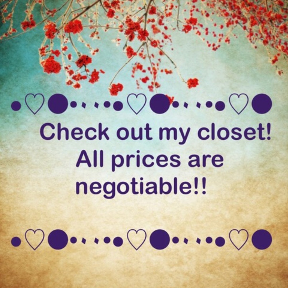 😍 WELCOME TO MY CLOSET 😍 ALL OFFERS WELCOME!